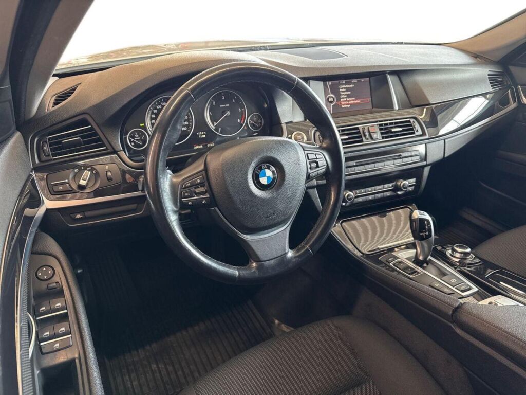 BMW 530 2014 Valkoinen