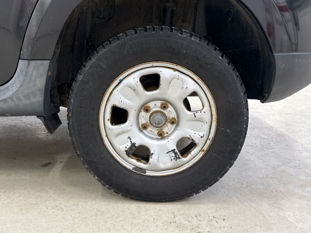 Dacia Duster 2014 Musta