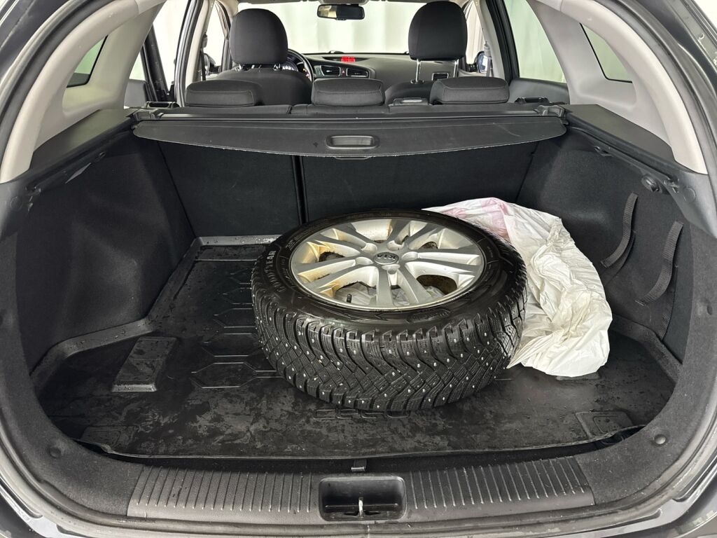 Kia Ceed 2014 Harmaa