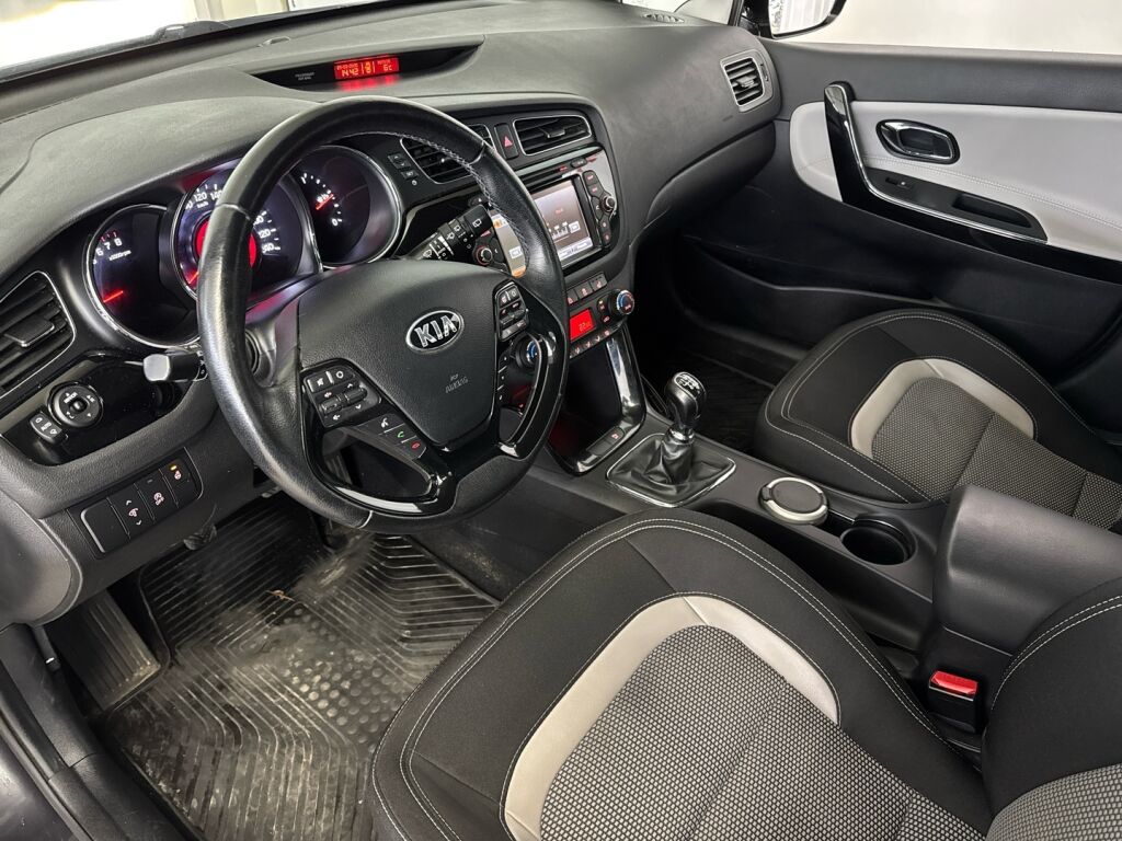 Kia Ceed 2014 Harmaa