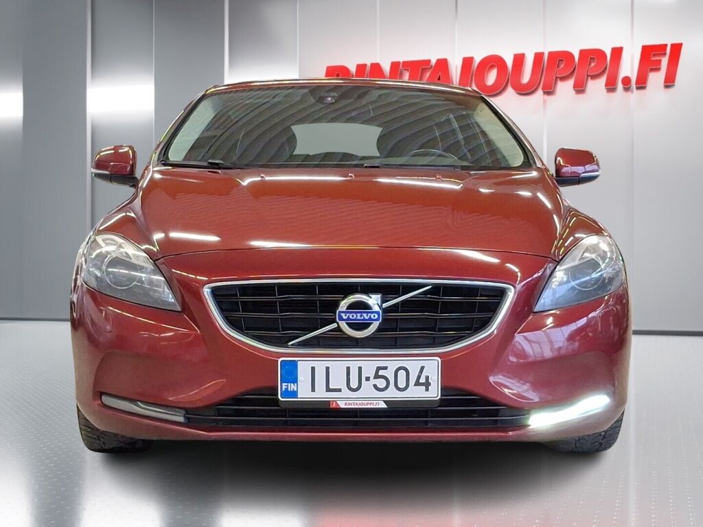 Volvo V40 2014 Punainen