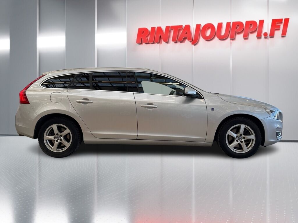 Volvo V60 2016 Harmaa