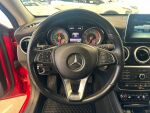 Mercedes-Benz CLA 2015 Punainen