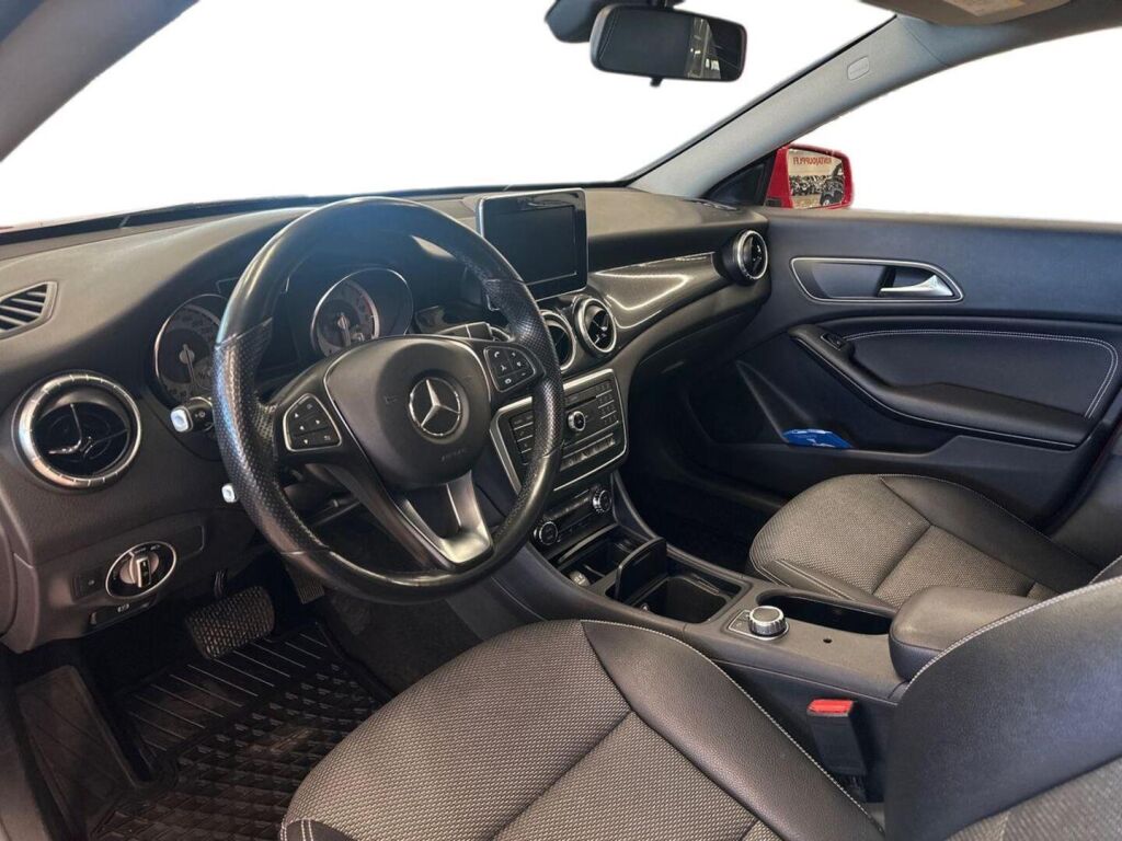 Mercedes-Benz CLA 2015, kuva 7/20