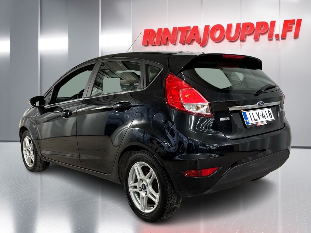 Ford Fiesta 2015 Musta