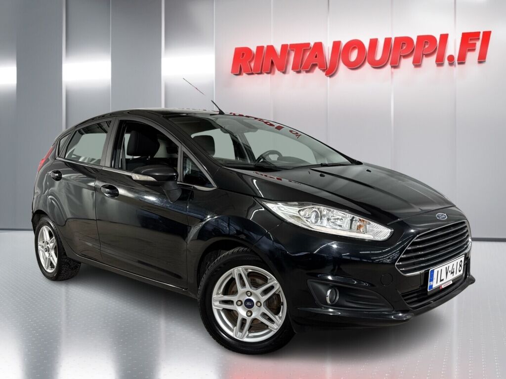 Ford Fiesta 2015 Musta