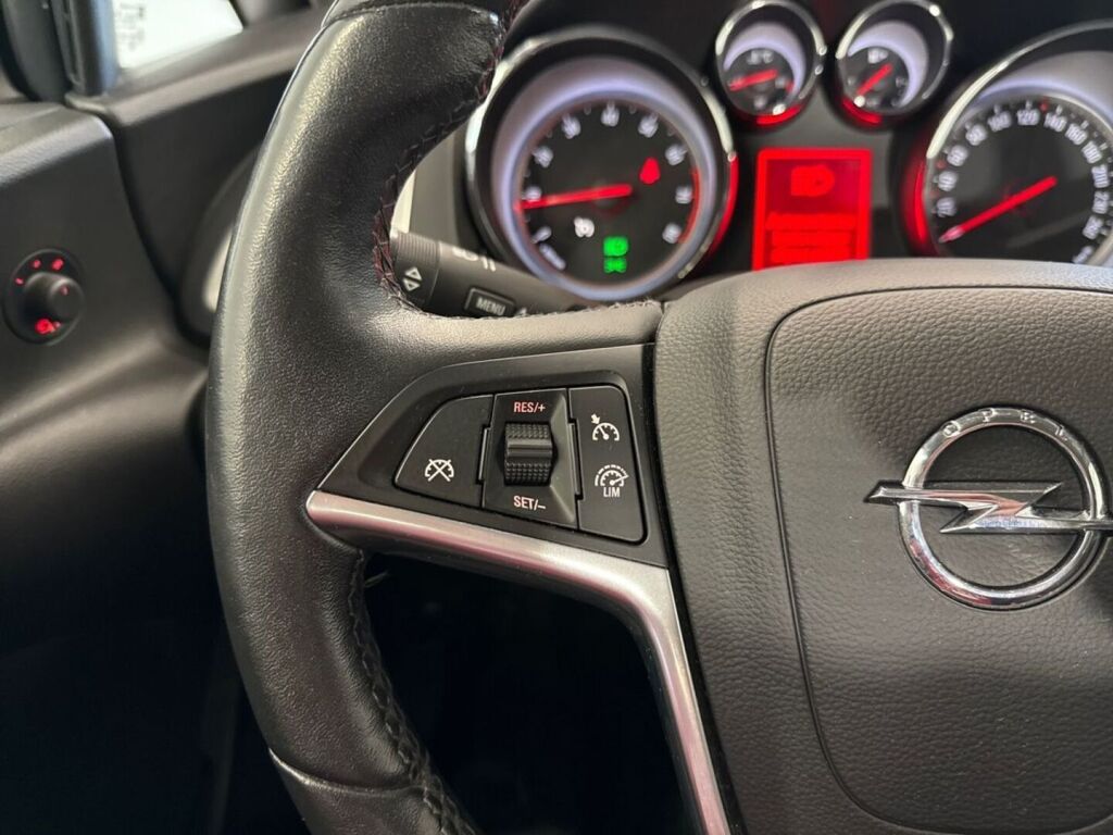 Opel Astra 2015 Harmaa