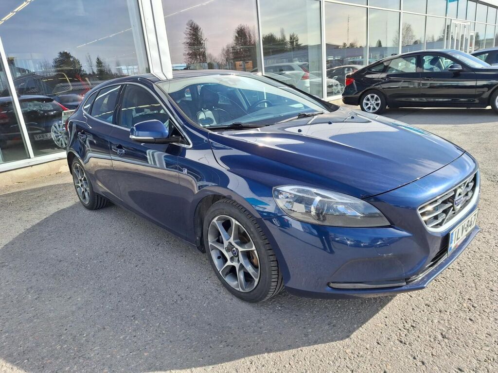 Volvo V40 2015 Sininen