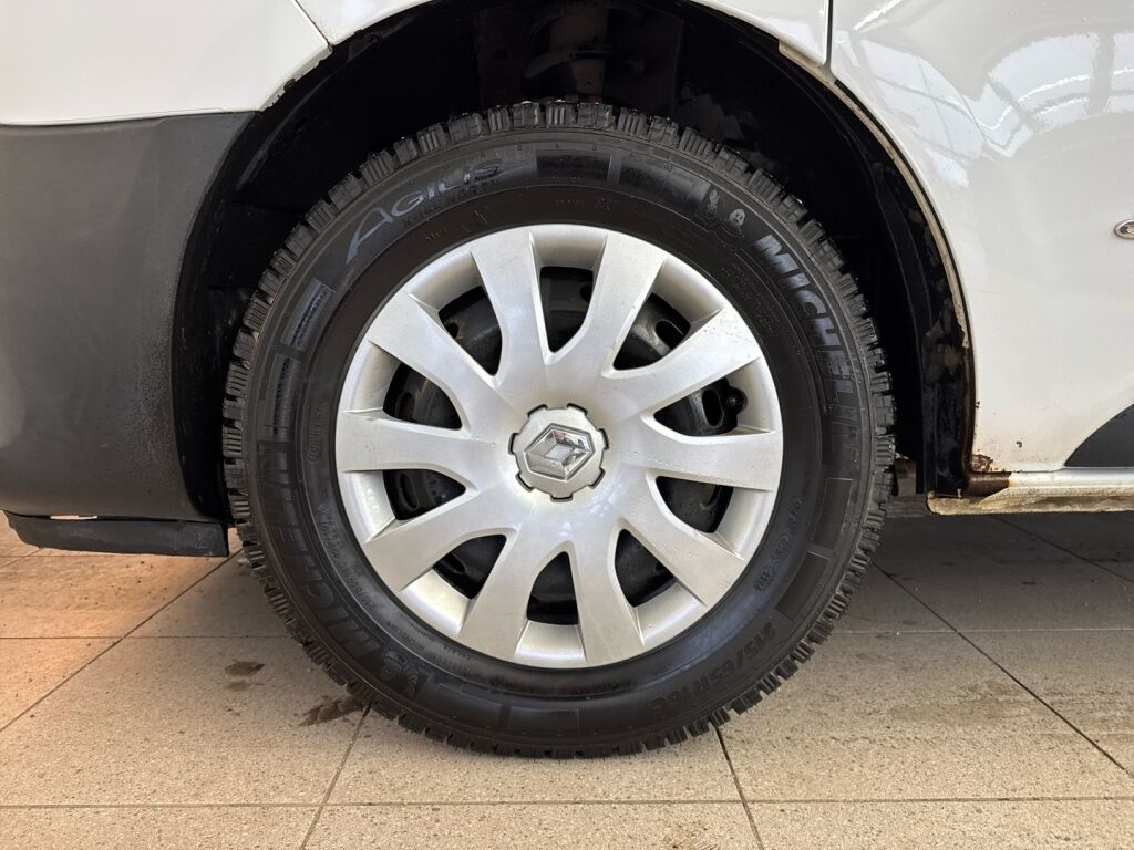 Renault Trafic 2015 Valkoinen