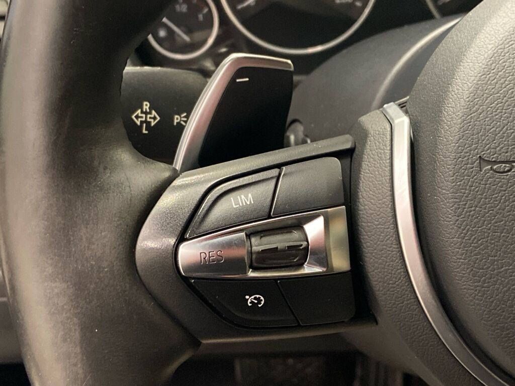 BMW 328 Gran Turismo 2015 Musta