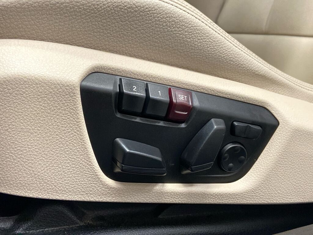 BMW 328 Gran Turismo 2015 Musta