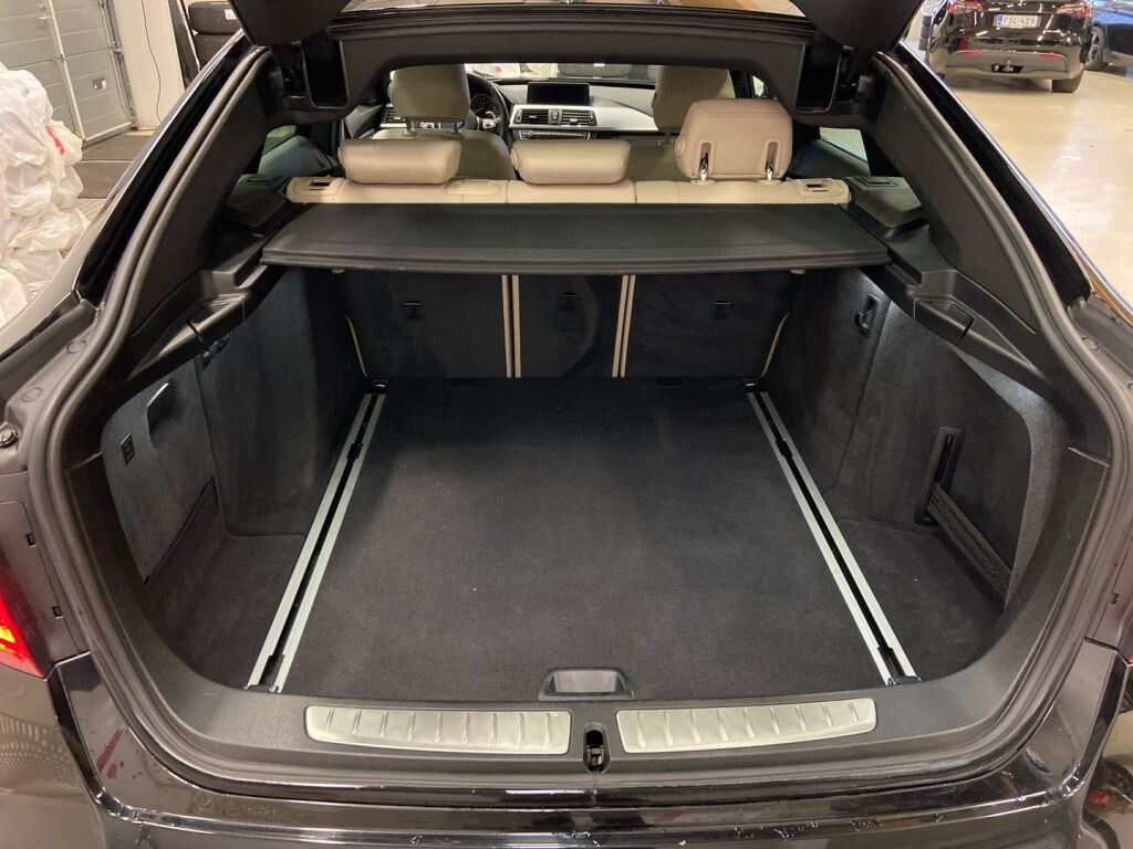 BMW 328 Gran Turismo 2015 Musta