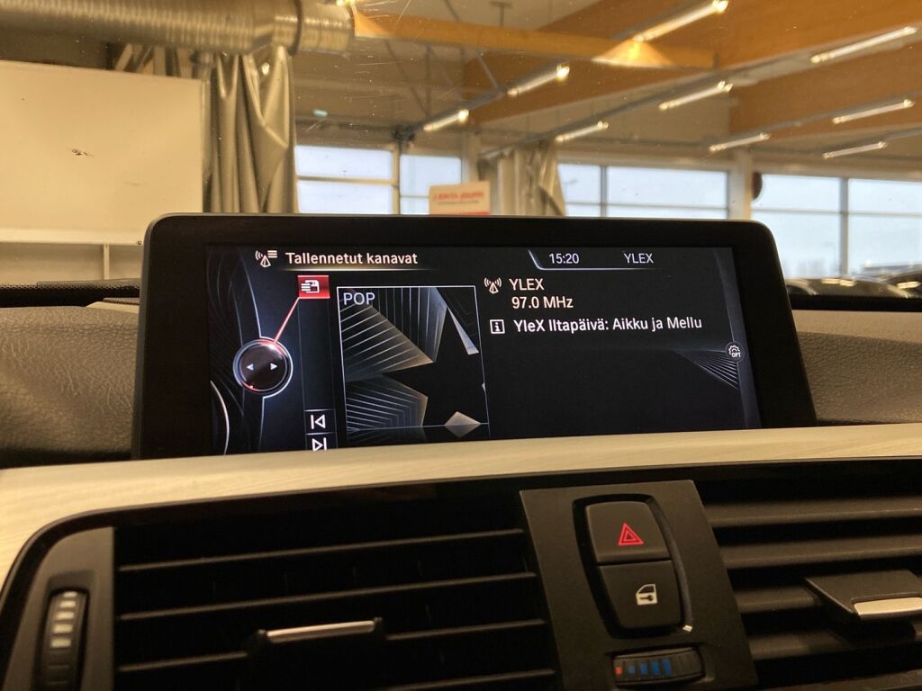 BMW 328 Gran Turismo 2015 Musta