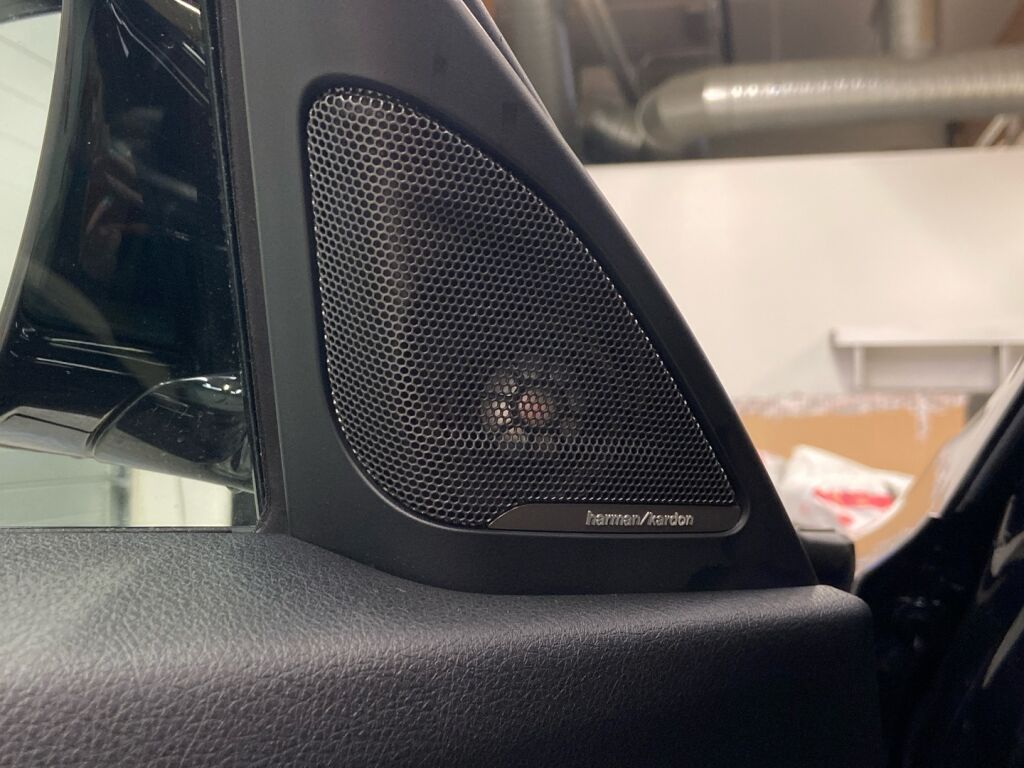 BMW 328 Gran Turismo 2015 Musta