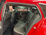 Opel Insignia 2015 Punainen
