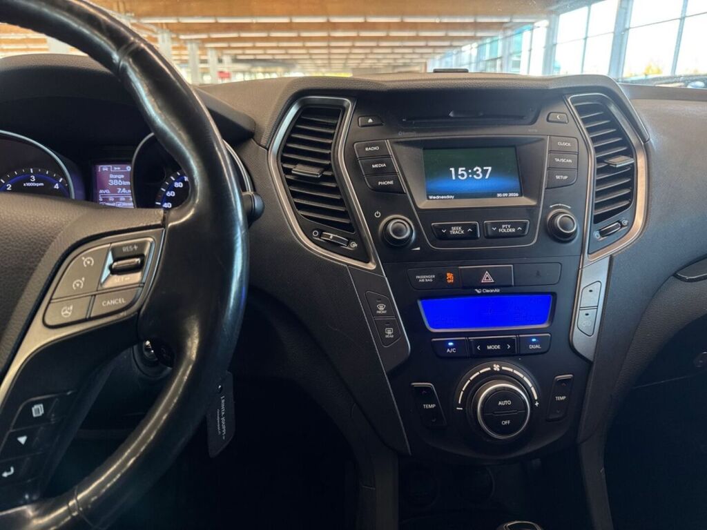 Hyundai Santa Fe 2015 Hopea