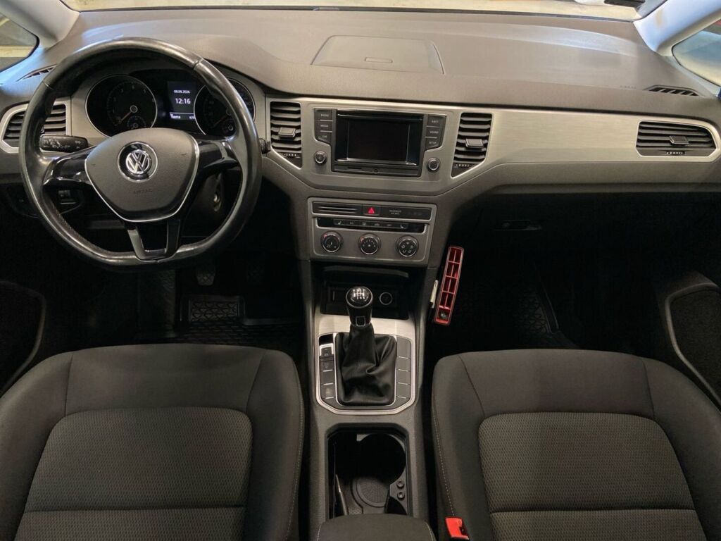 Volkswagen Golf Sportsvan 2015 Ruskea (beige)