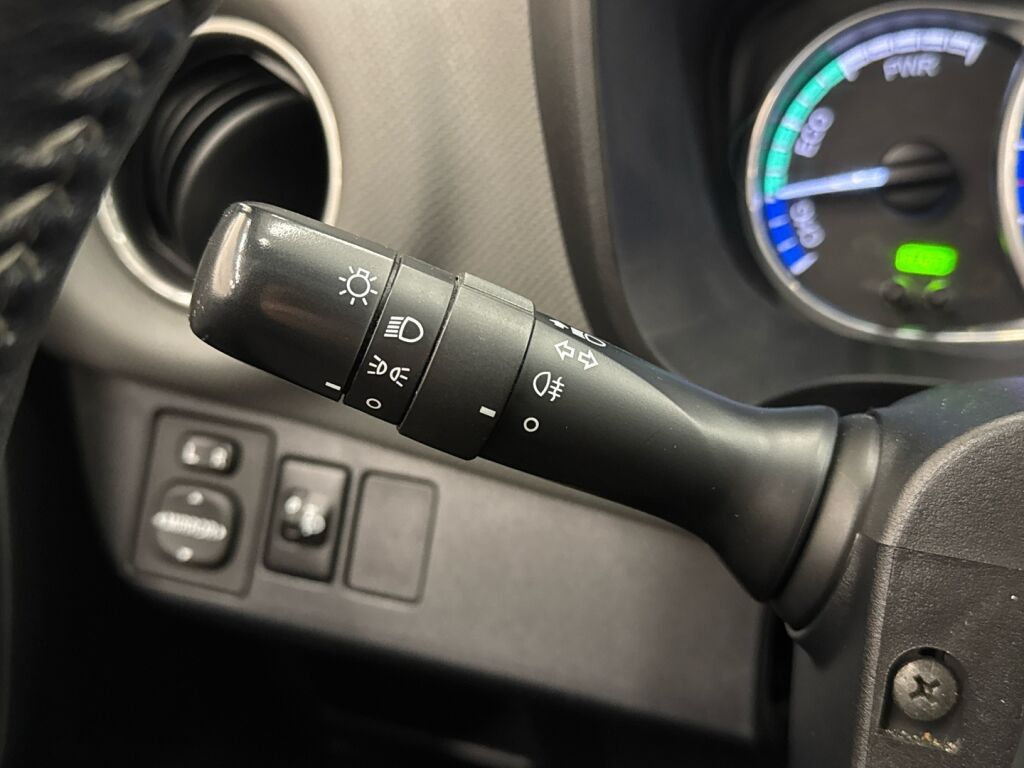 Toyota Yaris 2015 Valkoinen