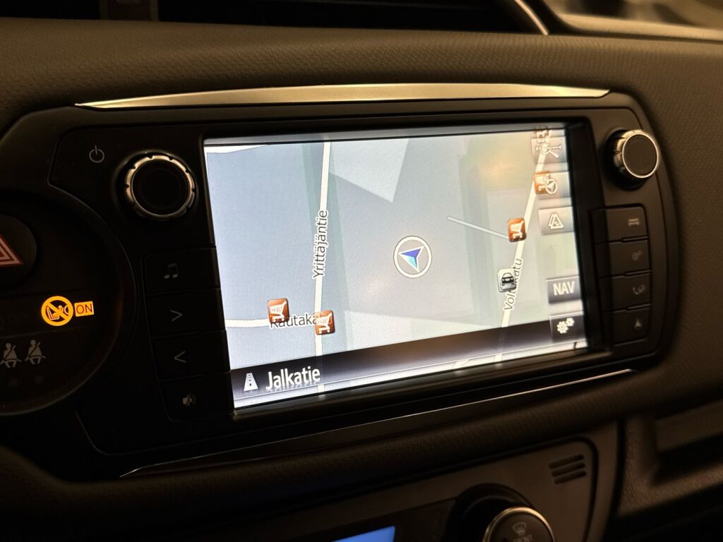 Toyota Yaris 2015 Valkoinen