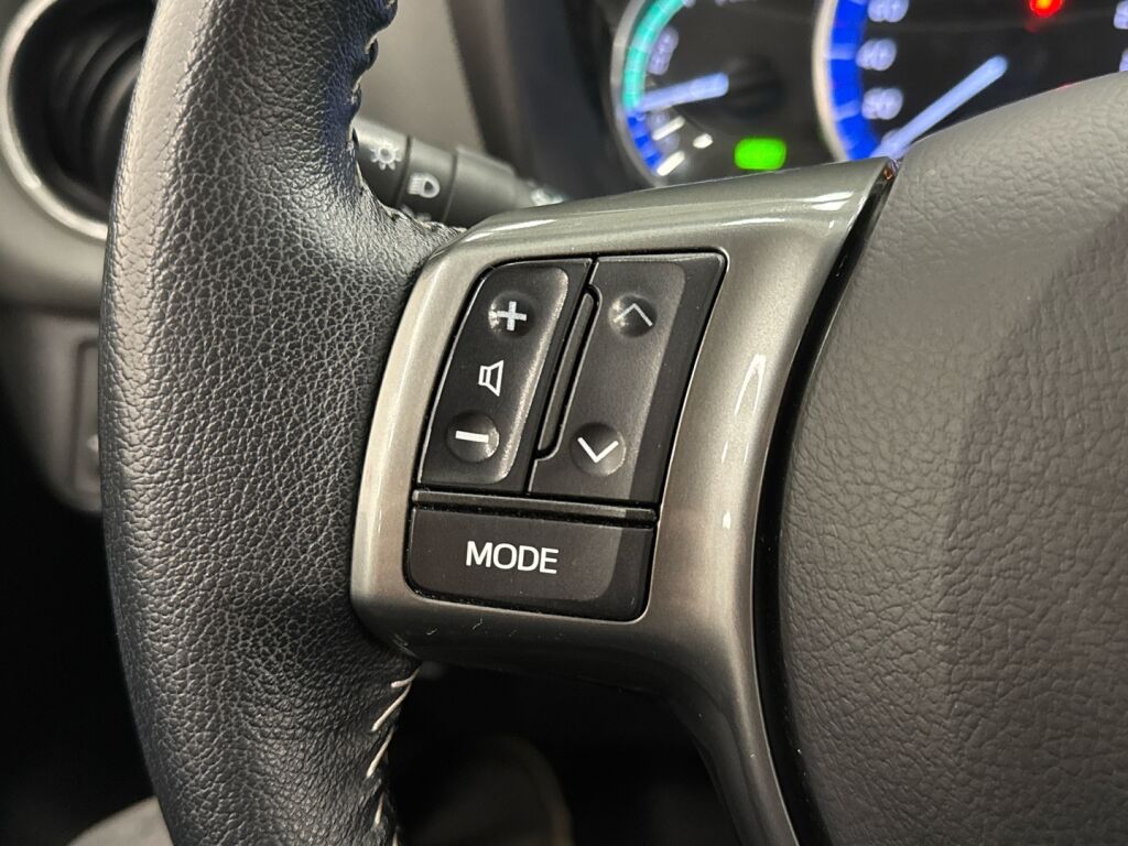 Toyota Yaris 2015 Valkoinen