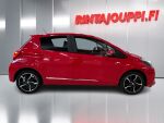 Toyota Yaris 2015 Punainen