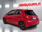 Toyota Yaris 2015 Punainen