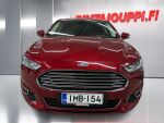 Ford Mondeo 2015 Punainen