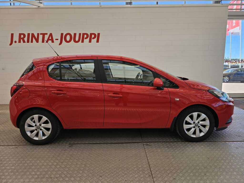 Opel Corsa 2015 Punainen