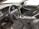 Volvo V60 2015 Punainen