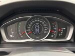 Volvo V60 2015 Punainen