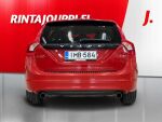Volvo V60 2015 Punainen