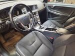 Volvo V60 2015 Punainen