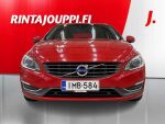 Volvo V60 2015 Punainen