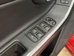 Volvo V60 2015 Punainen