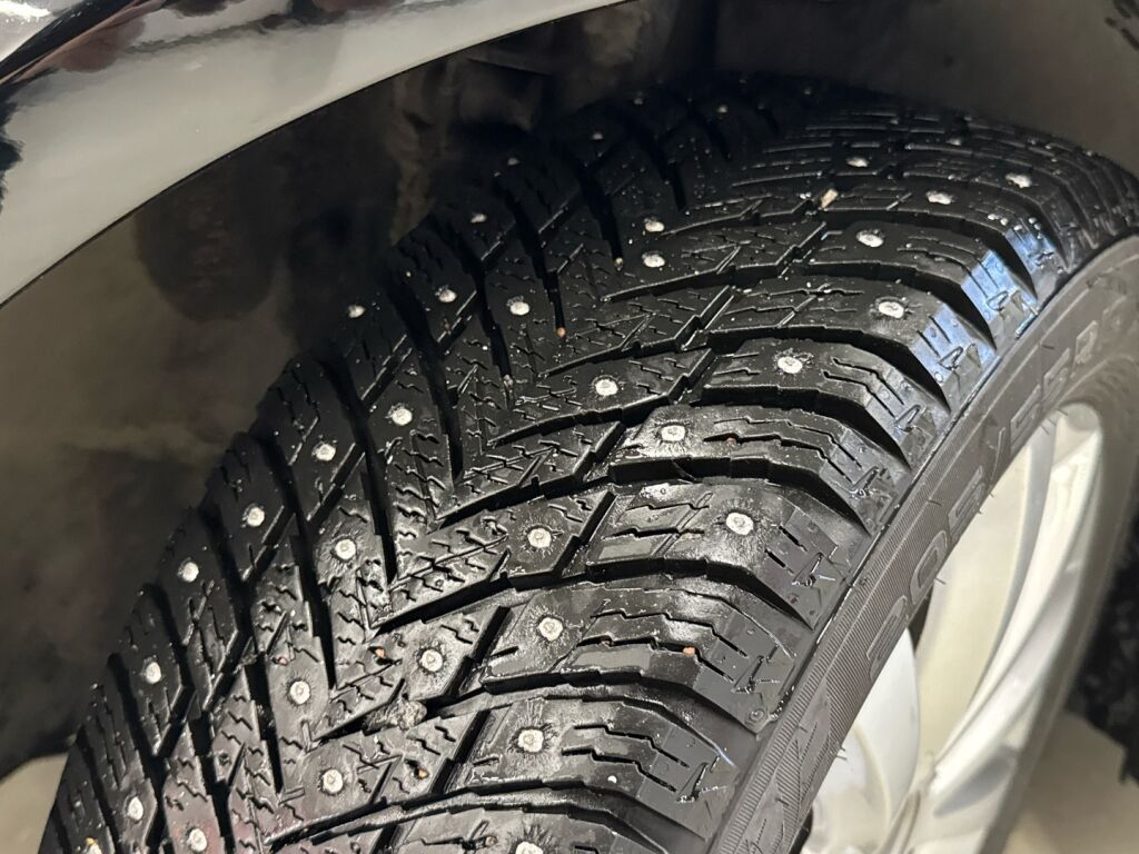 Mercedes-Benz A 2015 Musta