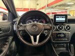 Mercedes-Benz A 2015 Musta