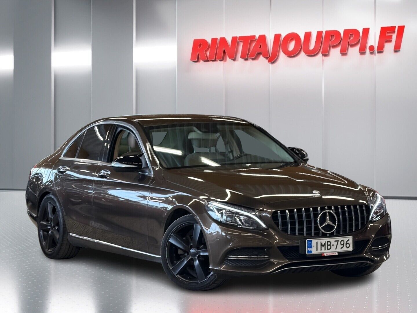 Ruskea (beige) Mercedes-Benz C