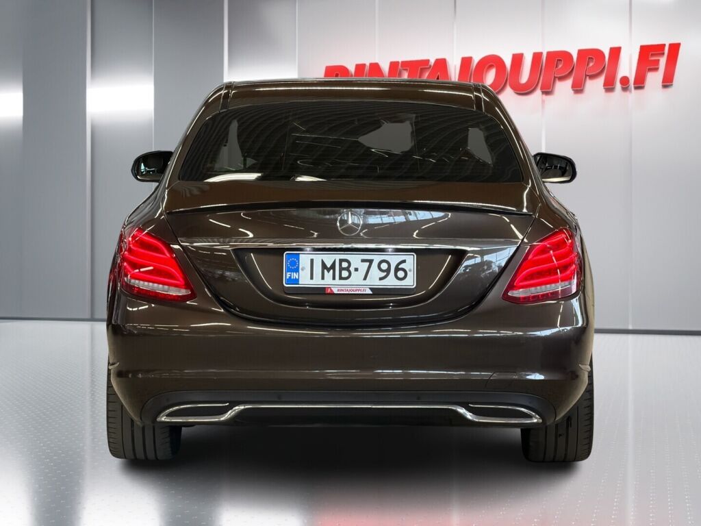 Mercedes-Benz C 2015 Ruskea (beige)
