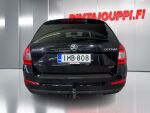 Skoda Octavia 2015 Musta