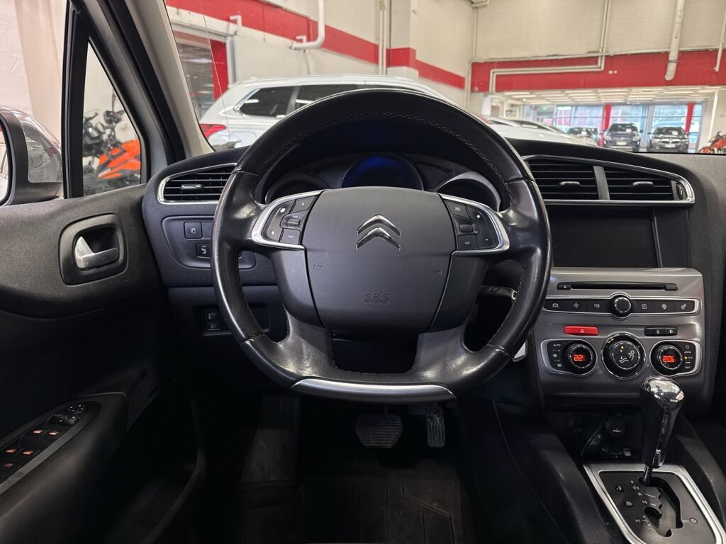 Citroen C4 2015 Valkoinen