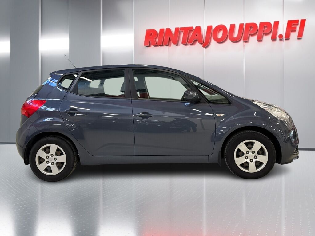 Kia Venga 2015 Sininen