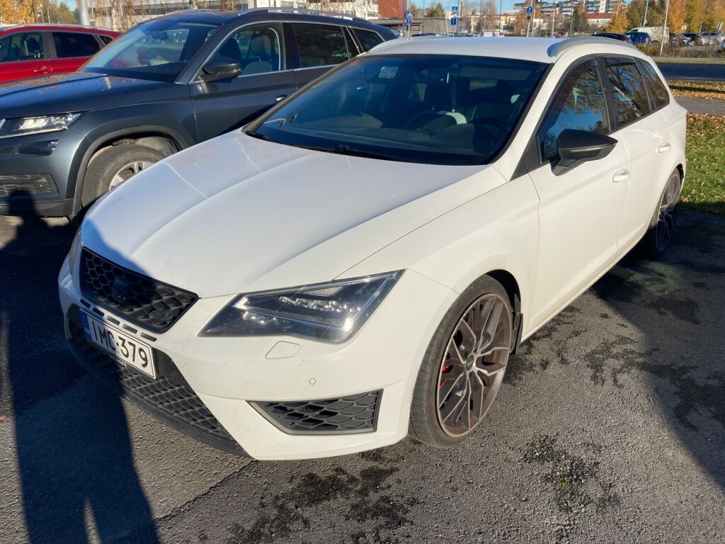 Seat Leon ST 2015 Valkoinen