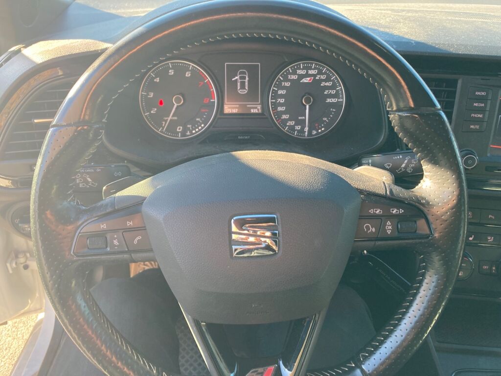 Seat Leon ST 2015 Valkoinen