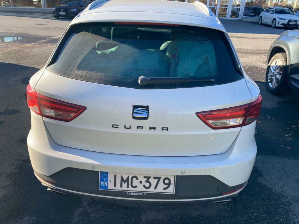 Seat Leon ST 2015 Valkoinen