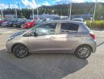 Toyota Yaris 2015 Ruskea (beige)