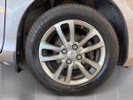 Toyota Yaris 2015 Ruskea (beige)