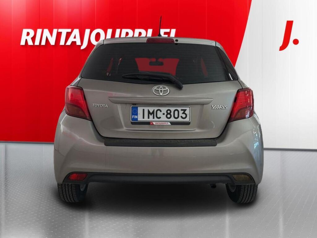 Toyota Yaris 2015 Ruskea (beige)