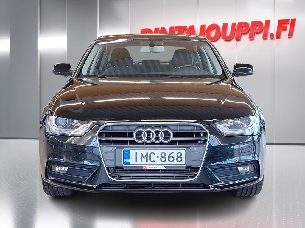 Audi A4 2015 Musta