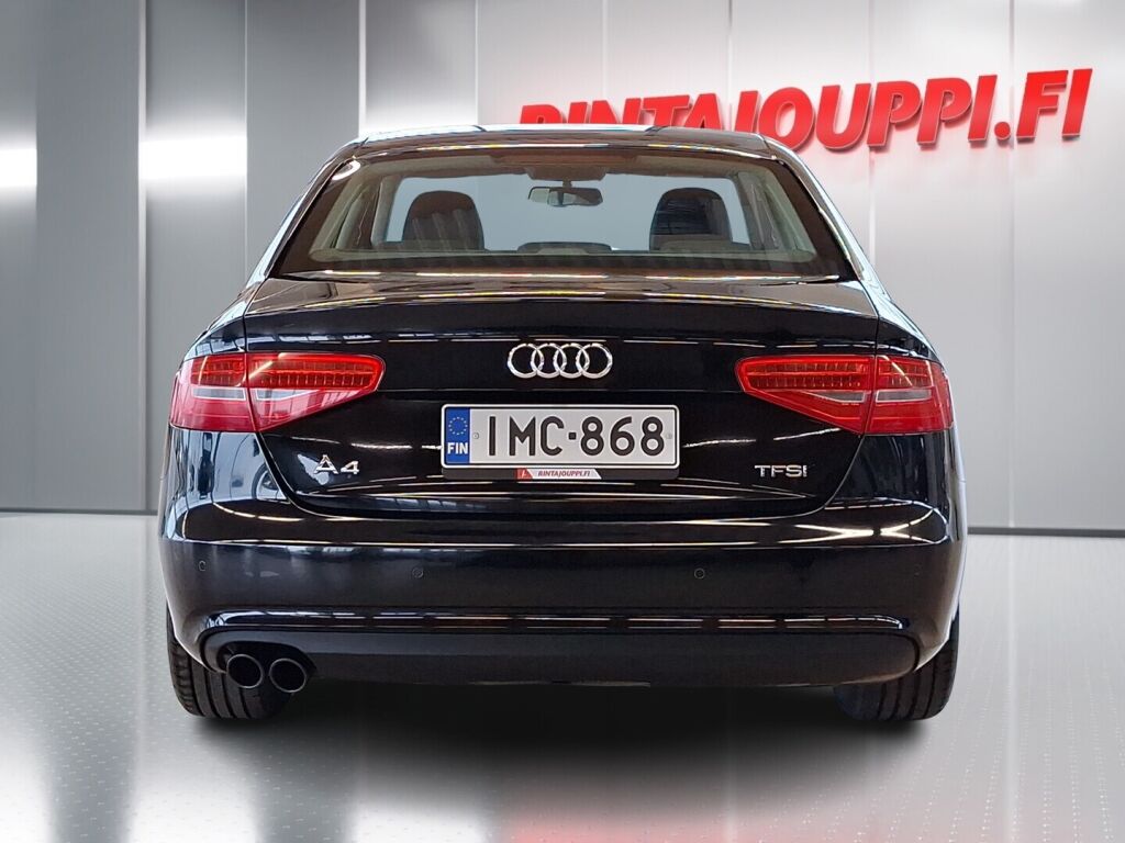 Audi A4 2015 Musta