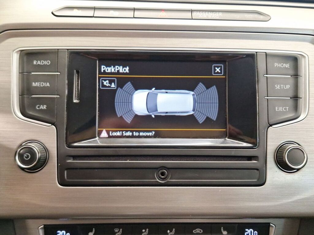 Volkswagen Passat 2015 Harmaa